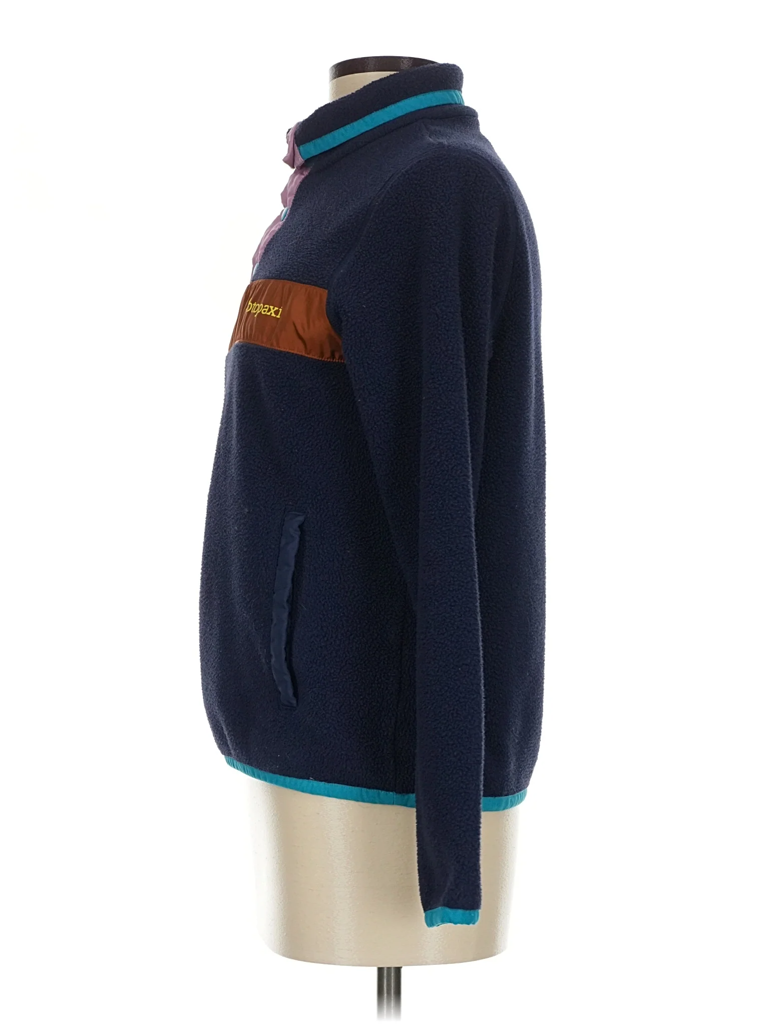 Fleece - Image 4